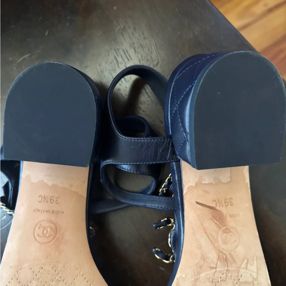 RARE BLUE ❤️CHANEL LOGO Sandals GOLD Chain Accent